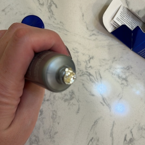 ZO Skin Health Smart Tone Sunscreen spf50 - Picture 10 of 12